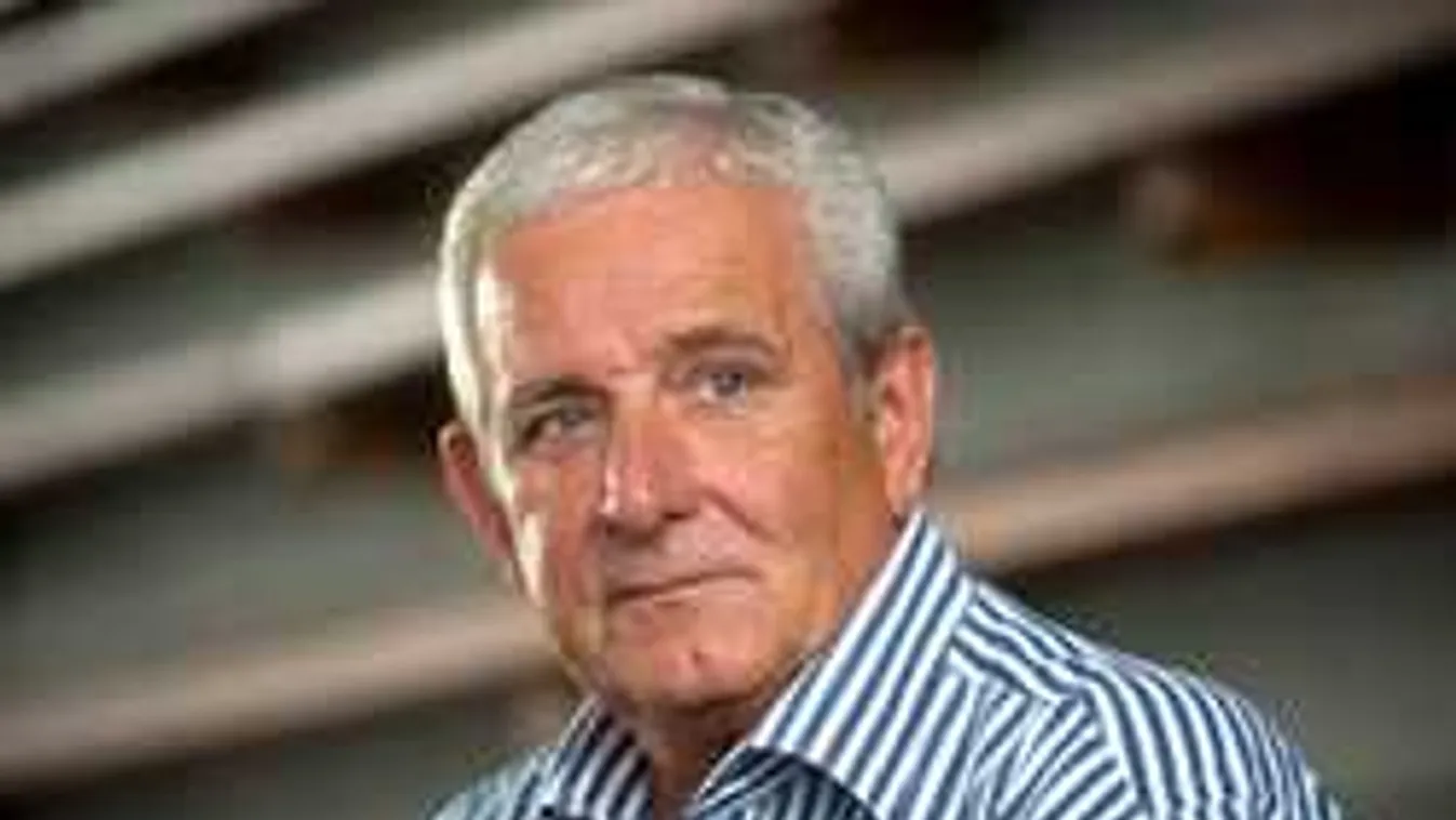 Nem csitul a szexbotrány, Kiss László miatt törölték az előadást