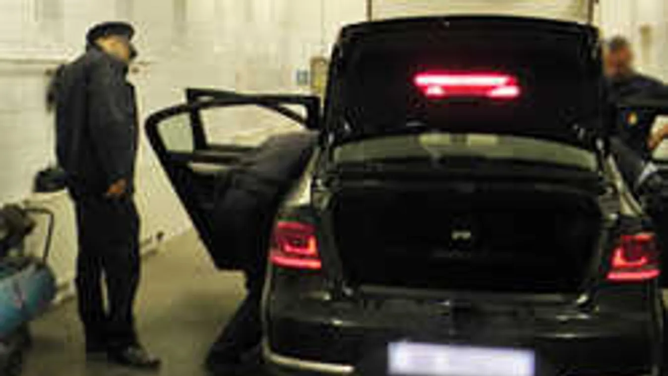 Rekord mennyiségű heroint foglaltak le a magyar rendőrök a határon - videó