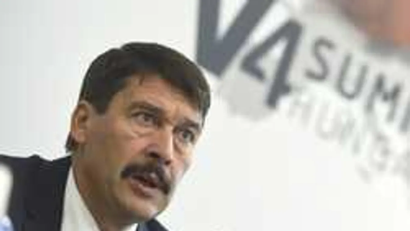 Futballcsapat mellett dolgozik Áder János fia