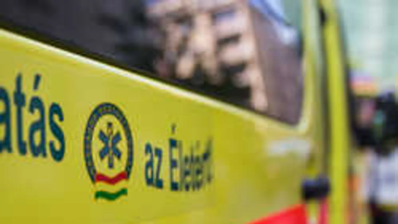 Állítja a rokon: csúnya dolgot tettek a mentők az apjával