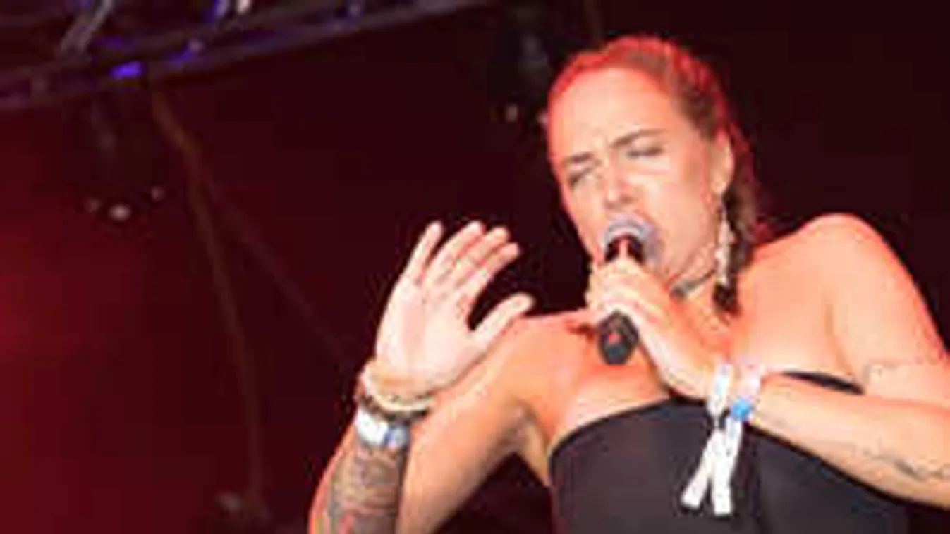 Kiakadtak a magyar sztárok: elképesztő, mit terjesztenek róluk