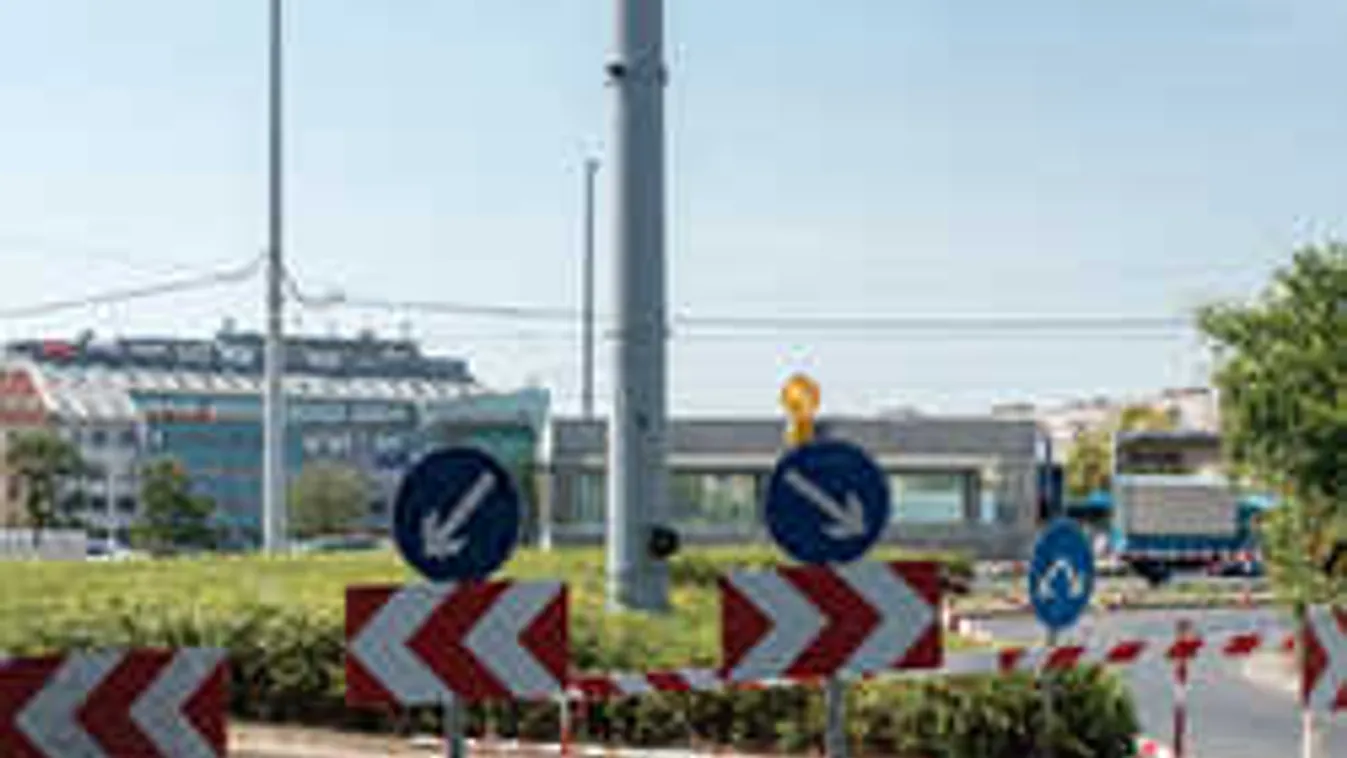 Káosz az utakon, lezárások többfelé a belvárosban