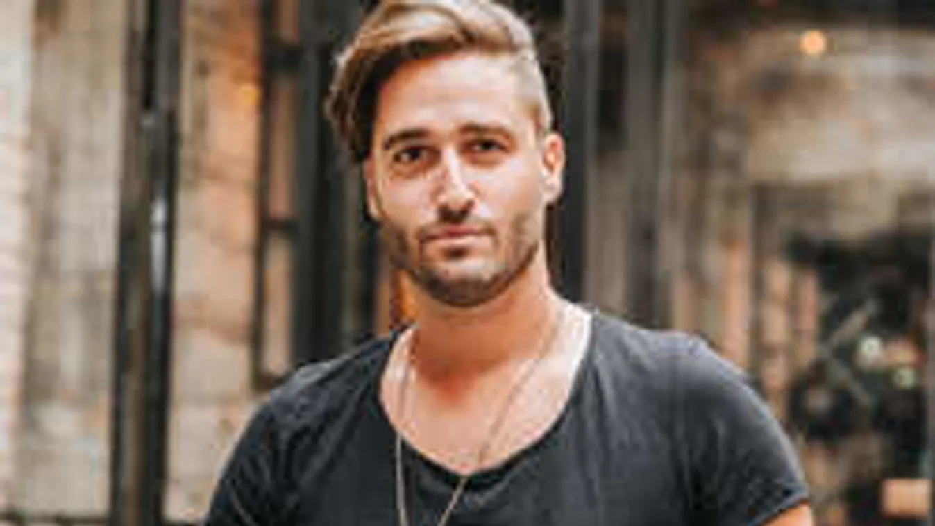 Nem titkolóznak tovább, ő Király Viktor új szerelme