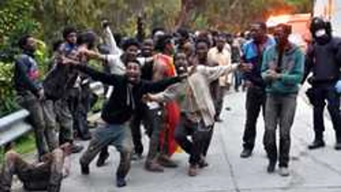 Elfogadhatatlan, hogy Soros NGO-i befolyásolják az illegális bevándorlást