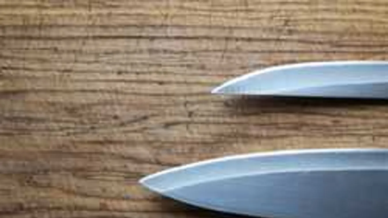 Újabb támadás történt, gyorsétterem miatt ragadott kést egy fiatal