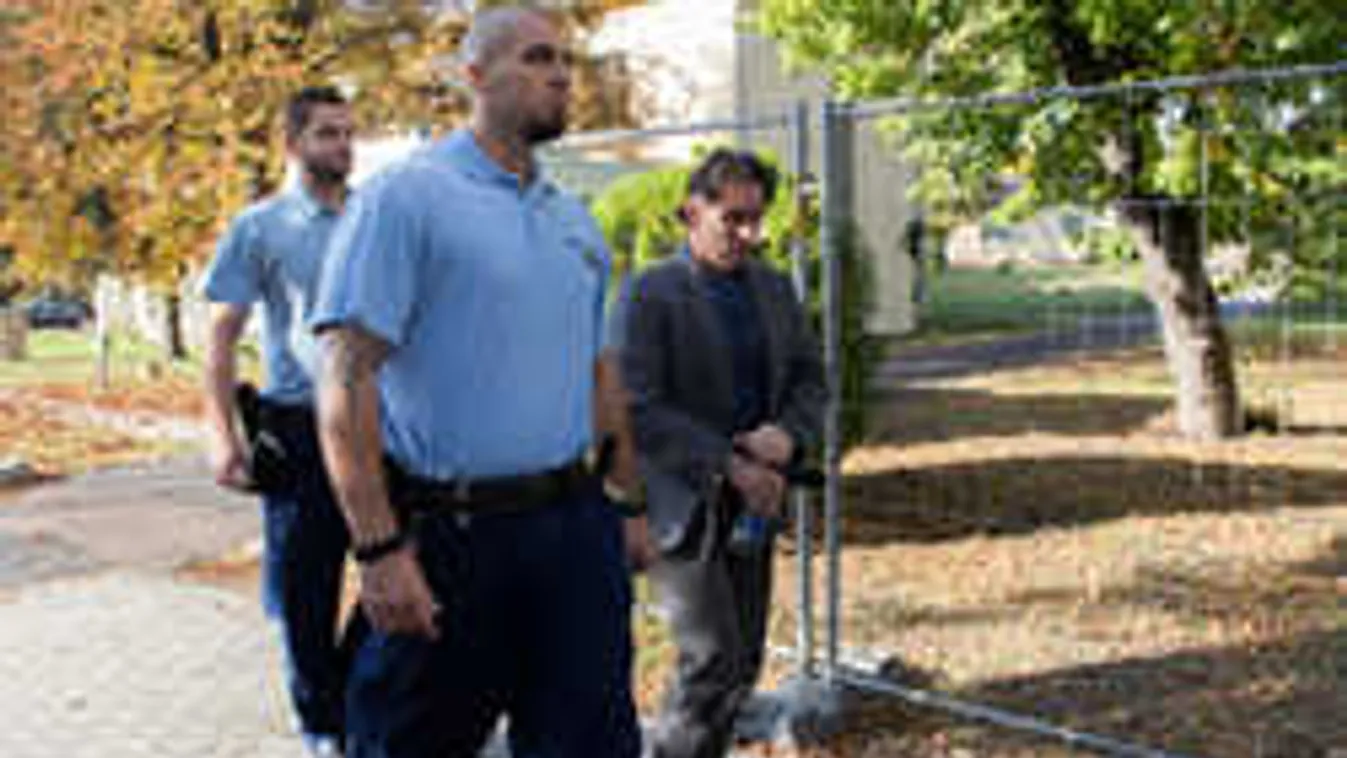 Kiderült, hogy bánnak a börtönben a kislányát halálra éheztető apával