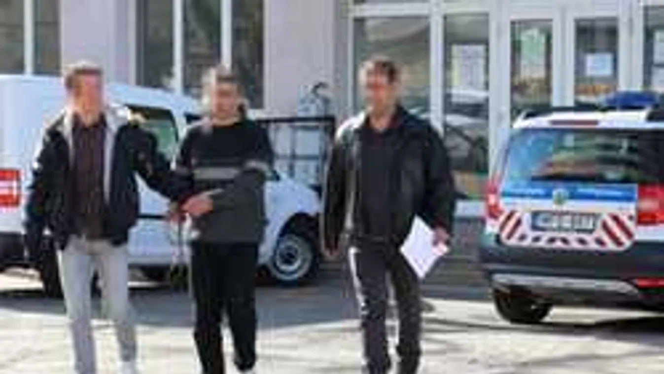 Még az emésztőgödörben is keresték a hentes feleségének maradványait