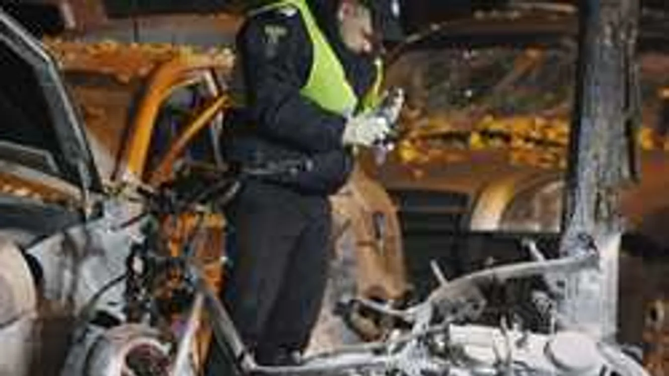 Megrázó fotó, bomba robbant a politikus mellett