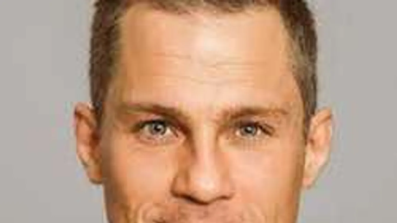 Hujber Ferenc megúszhatja a testi sértést