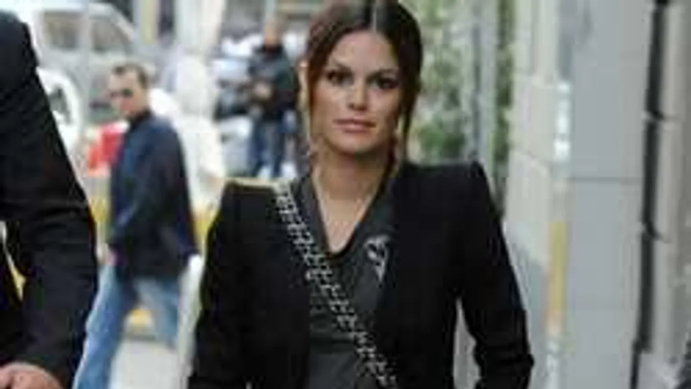 Kiszivárgott a hír: egy másik nő miatt szakított a színész álompár