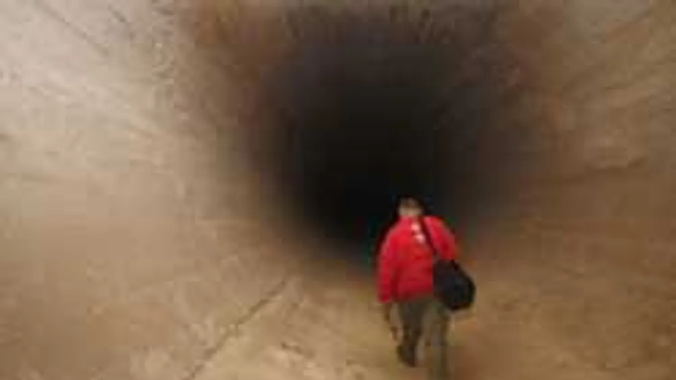 Rejtélyes felfedezés Óbudán: óriási atombunkert rejt a föld