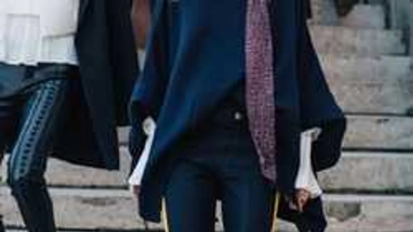 Tombol a divatban a retró mackónadrág, újabban így hordják a nők