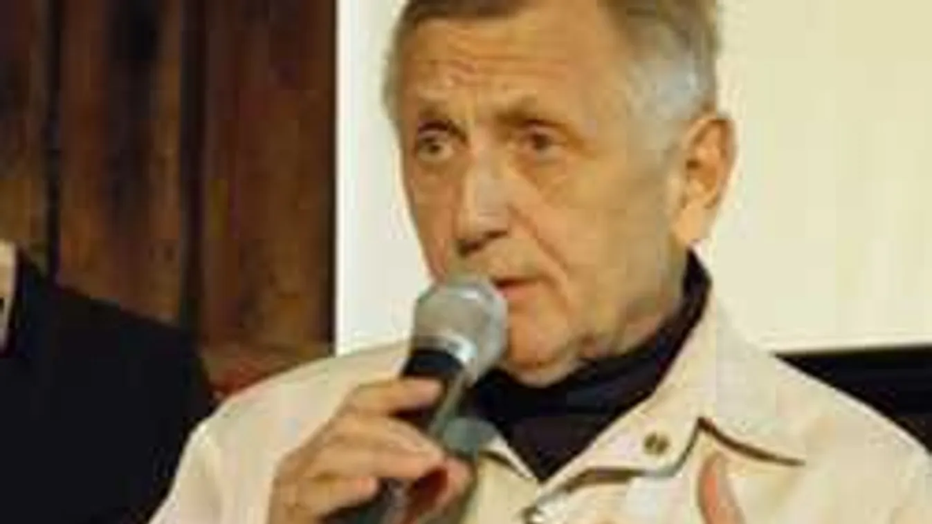 Titkolózik a kórház: életéért küzd a vílághírű rendező