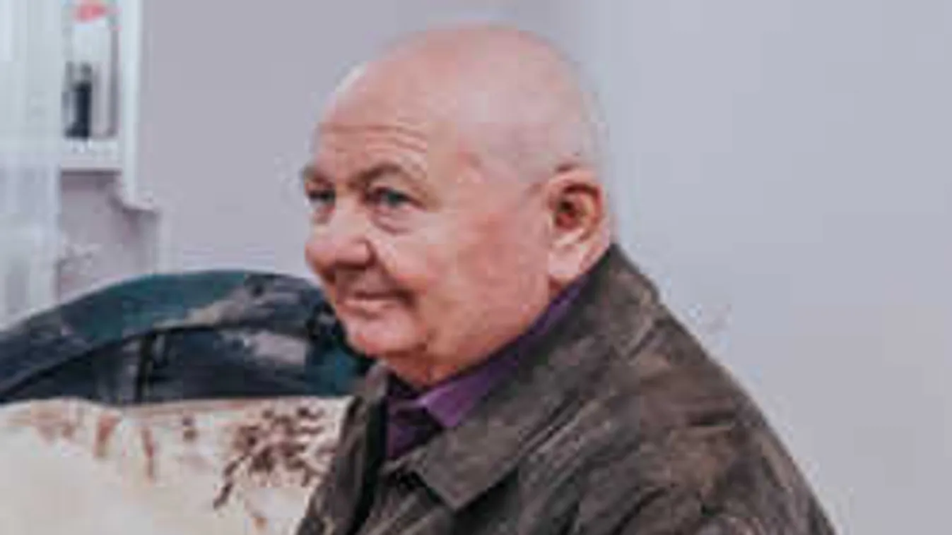 Szívbemarkoló fotók Stadler József akasztói otthonából