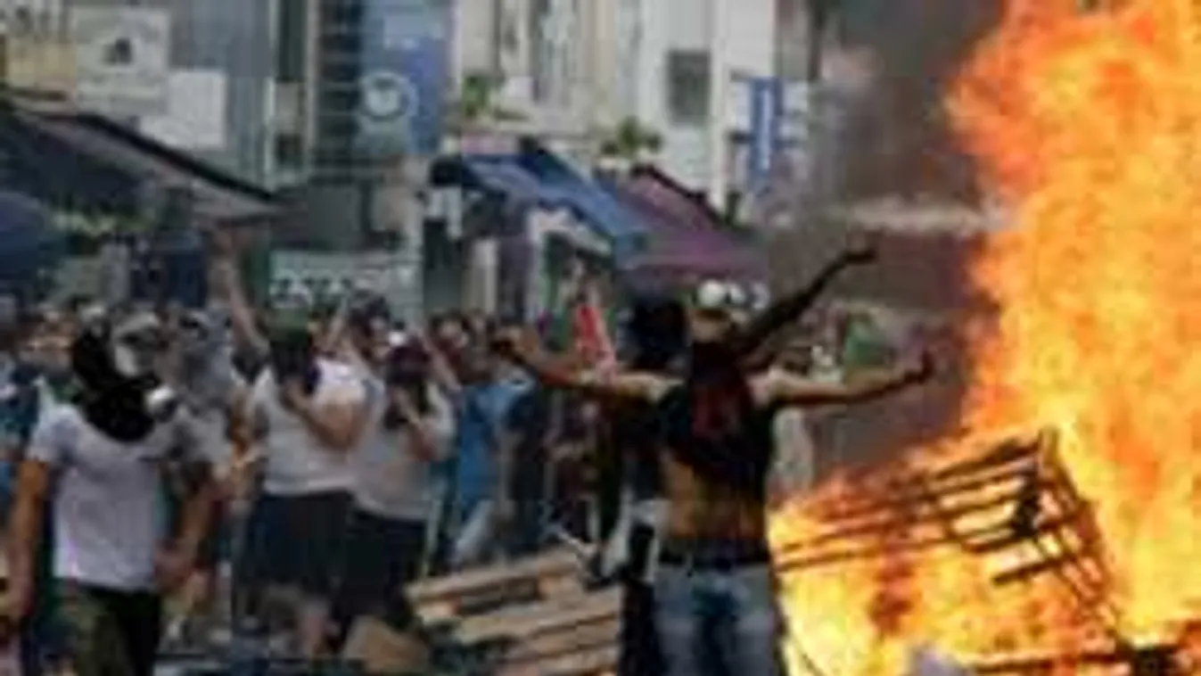 Legyen muszlim része Franciaországnak, de kerüljük el a polgárháborút