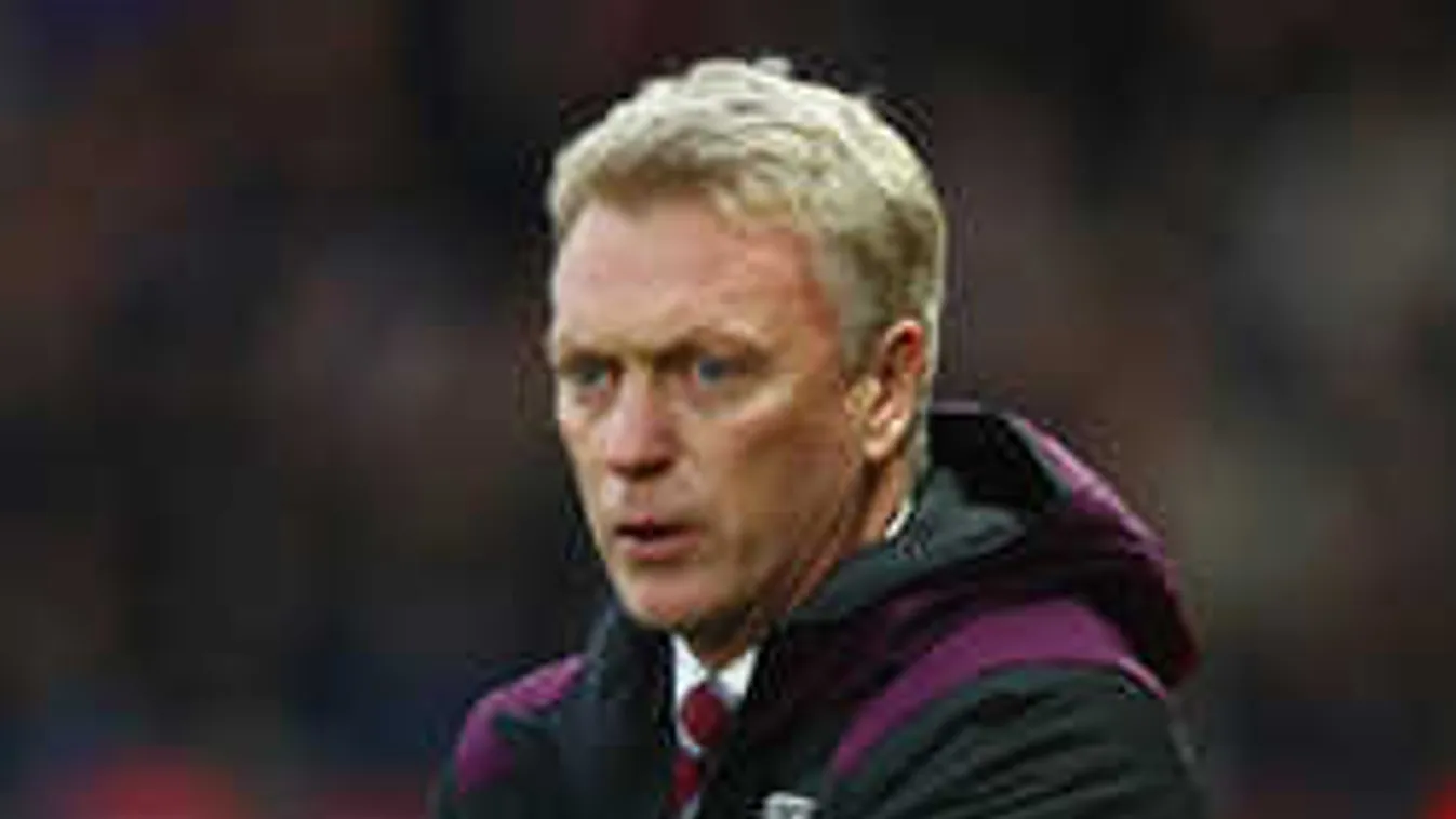 Micsoda kérés! Piázásra buzdít a sztáredző