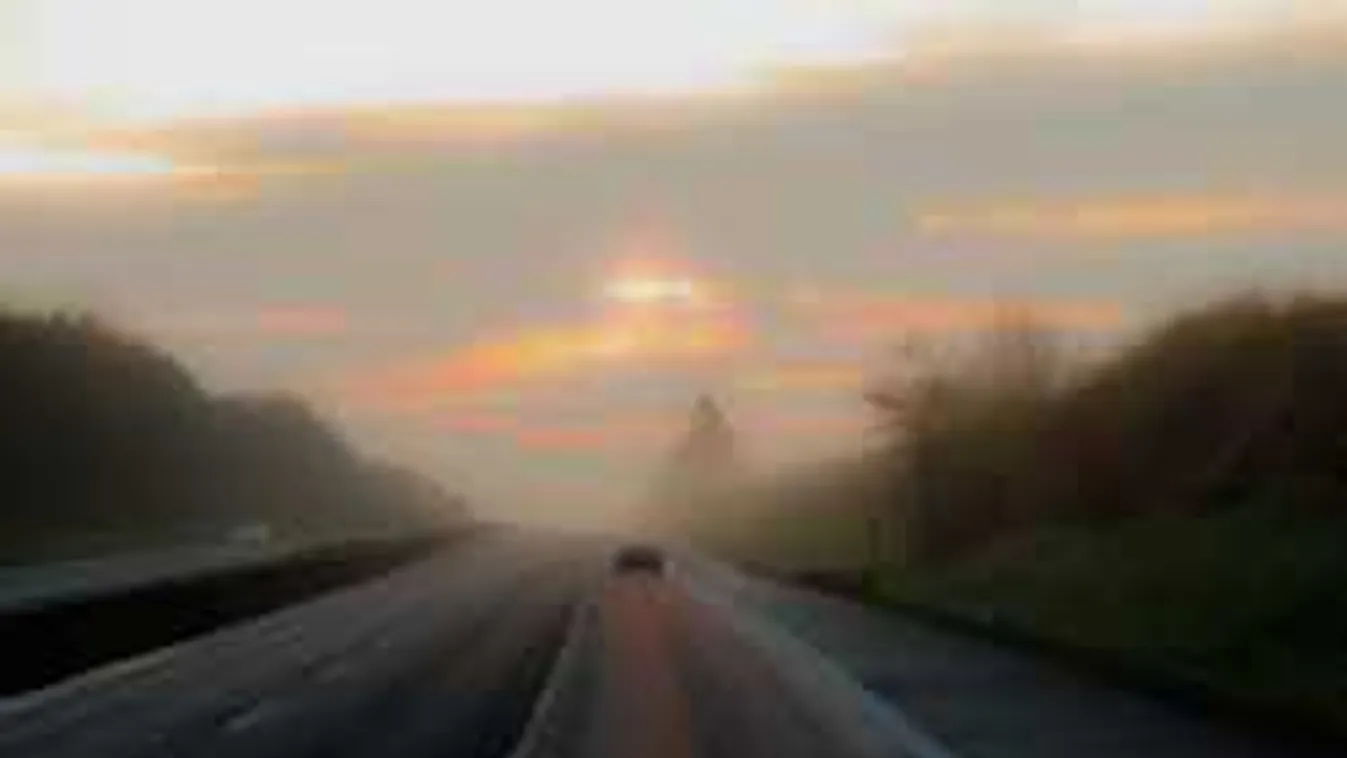 Kiadták a riasztást: baljós köd telepszik az országra