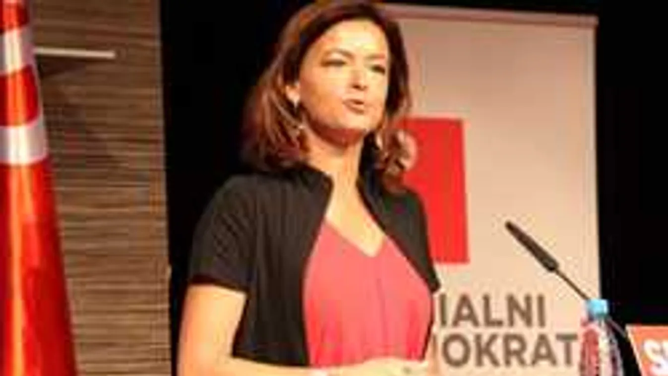 Így nyilatkoznak Soros csicskásai Brüsszelben