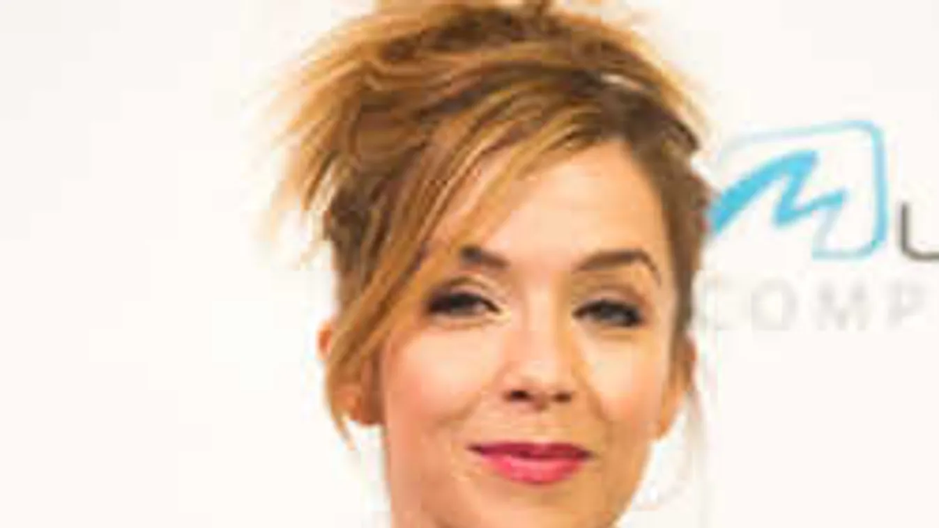 Kőkemény szexjelenet: kollégájával bújt ágyba a magyar sztárszínésznő