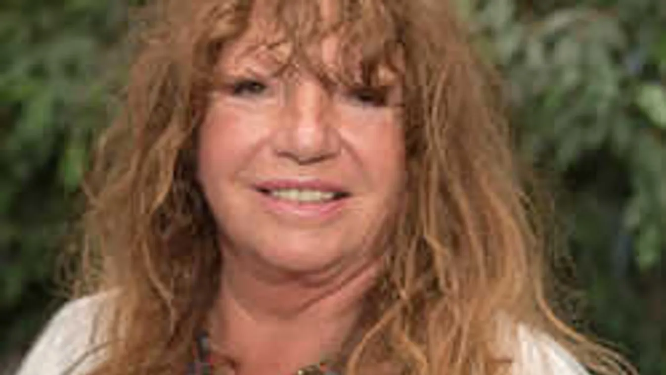 Óriási bejelentést tett Zalatnay Cini: Békejobbot nyújtott