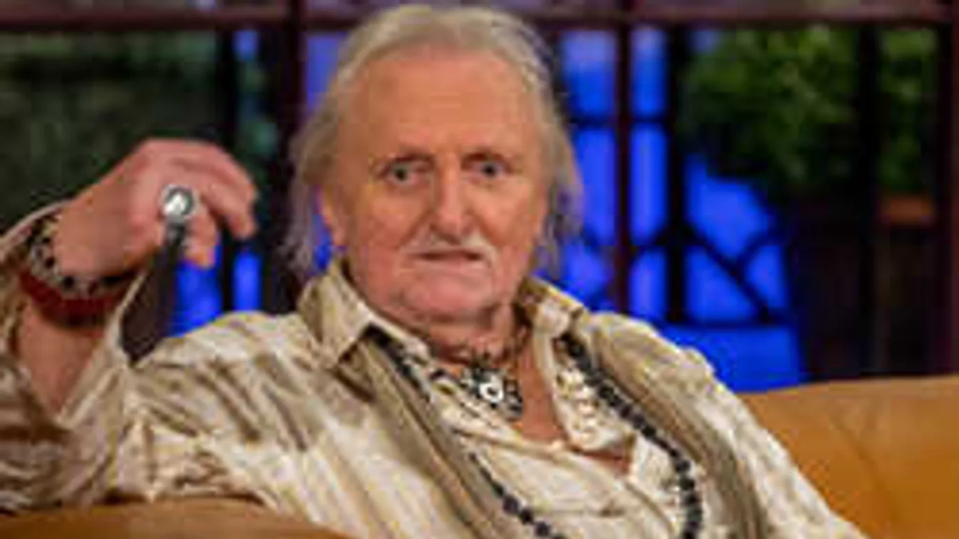 Kiderült, milyen büntetést kapott, aki megverte Omega zenészét