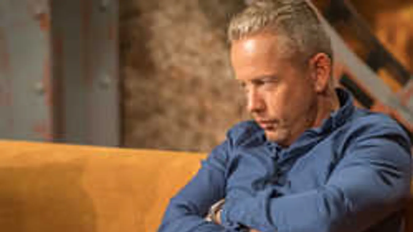 Durva kegyeletsértés: Morbid üzletet ajánlottak Schobert Norbinak