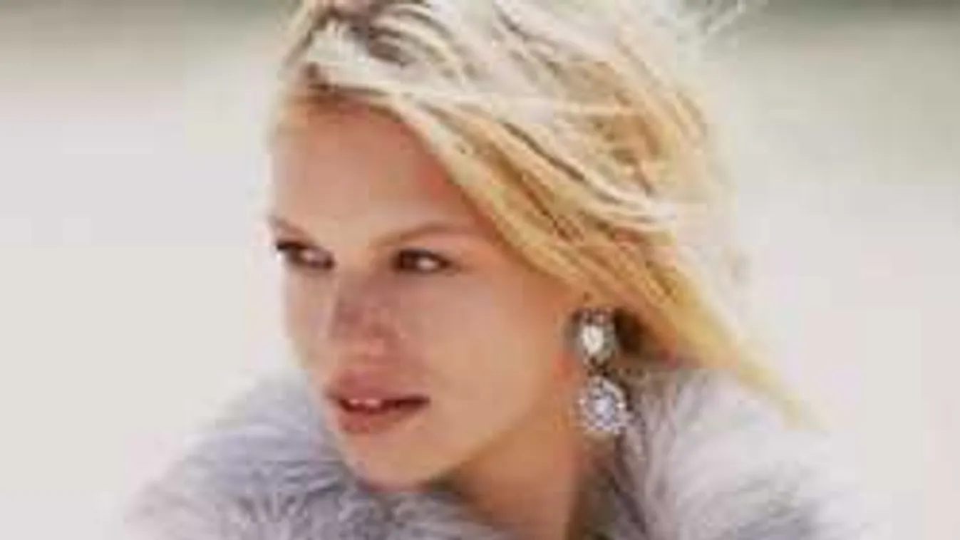 Hihetetlen, mi történt a nők kedvenc téli holmijával! Mindenki imádja