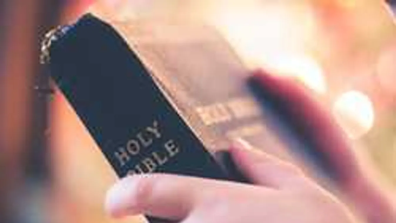 Kirobbant a Jehova-botrány: rendszeres nemi erőszak a vád