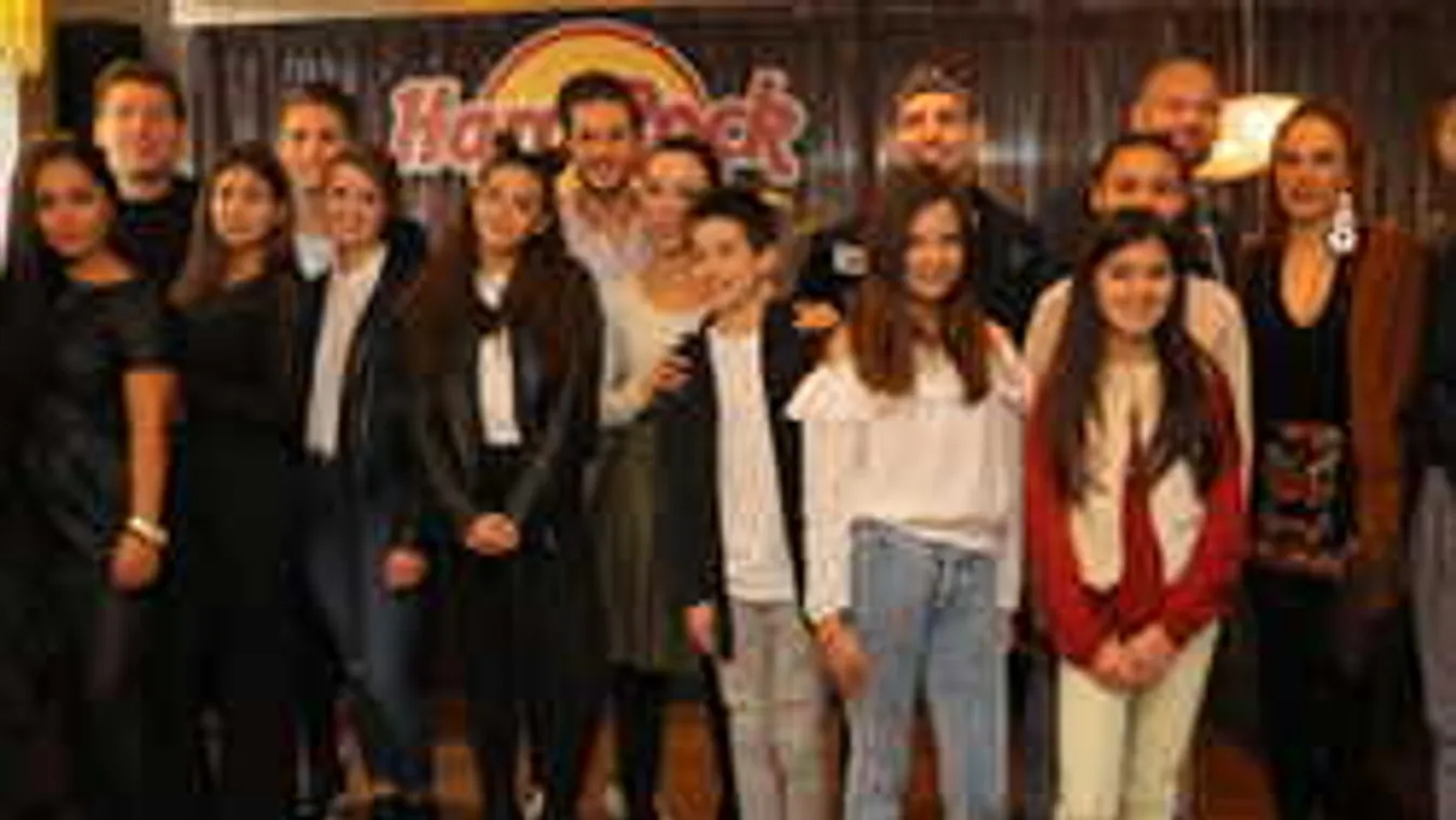 Õk a Sztárban Sztár meg 1 kicsi duettpárosai