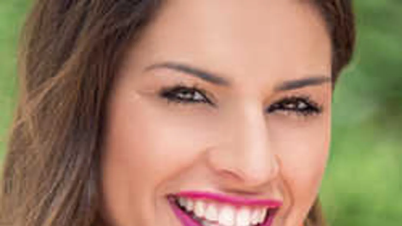 Íme, az első fotó Czippán Anett újszülött kisfiáról