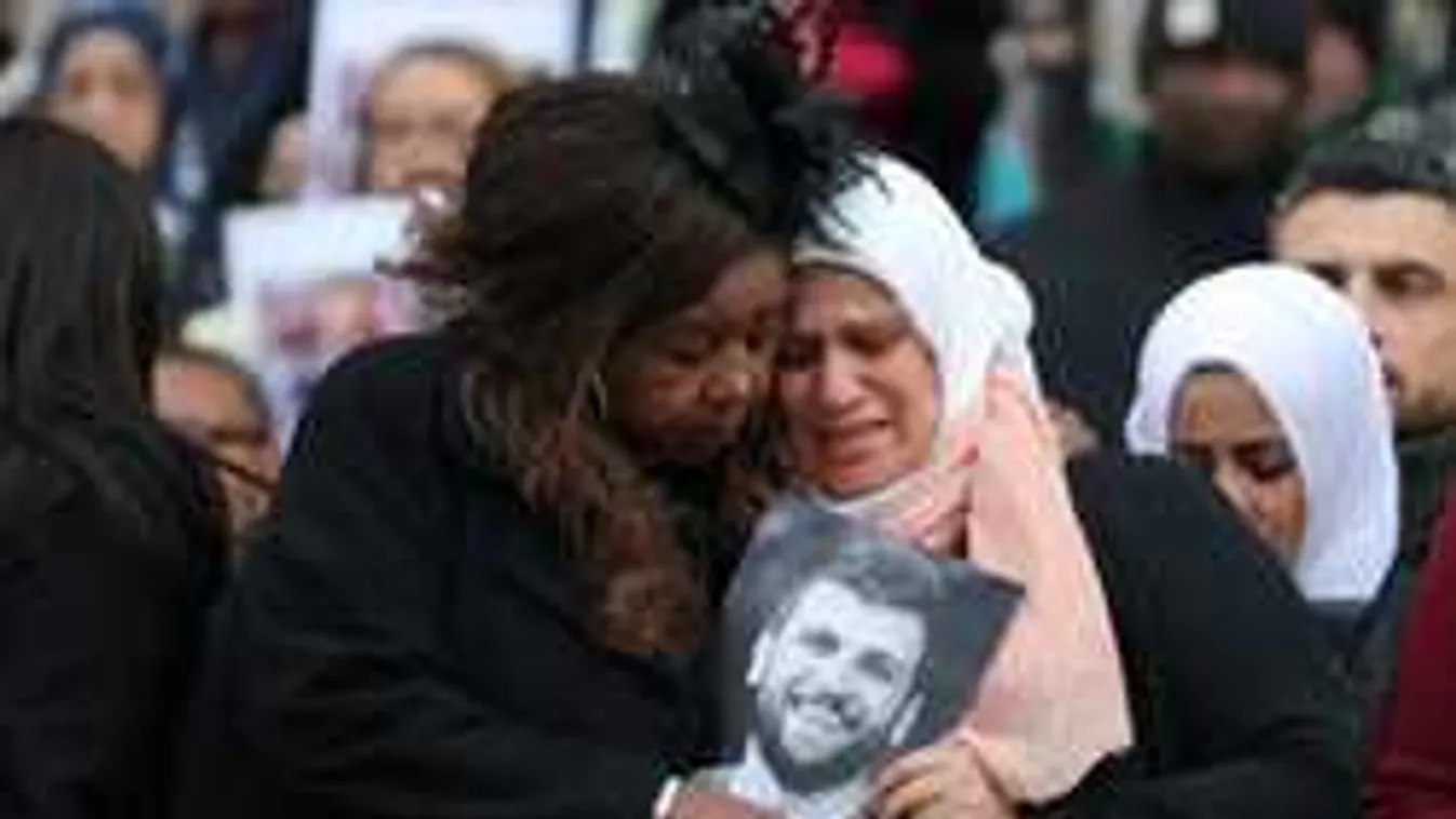 Gyászolók lepték el az utcákat