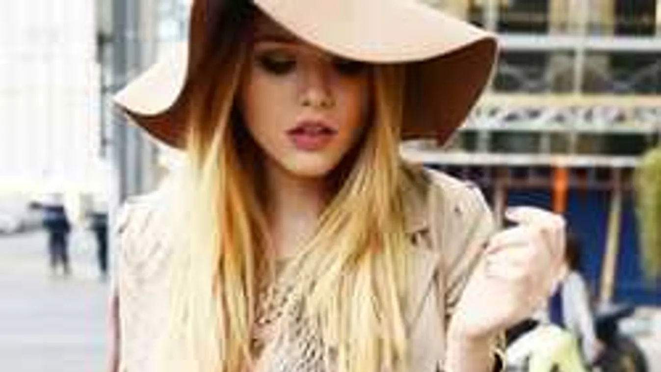 Szuperdögös a tél legfontosabb darabja: nem fázol és bombanő leszel