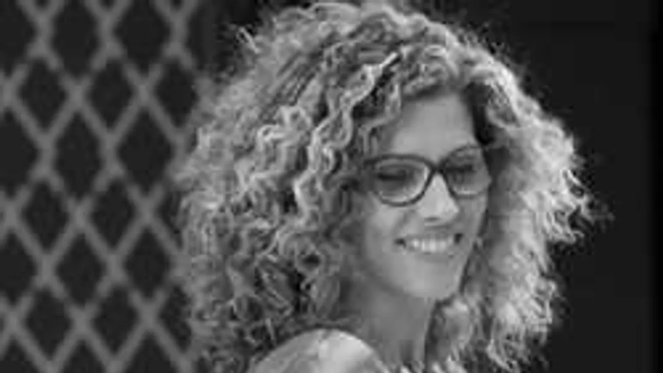 Gyász a TV2 stúdiójában, élő adásban emlékeztek Fábián Julira