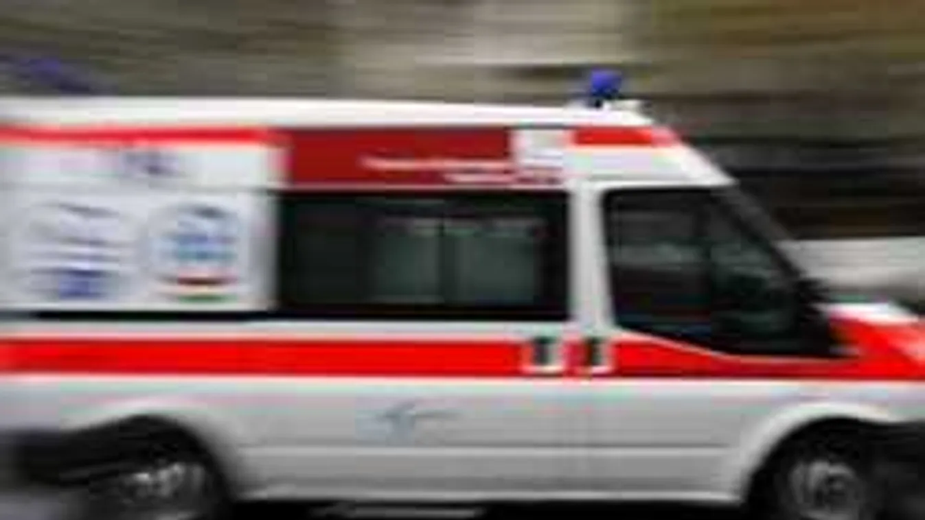 Durva baleset az M5-ösön: utasokkal teli busz borult fel