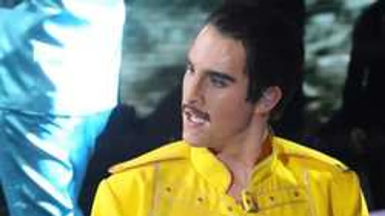 Mi történt? Először nem szurkol fiának a magyar énekes