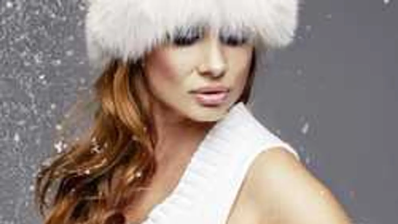 Zavarba ejtő: Befotóztak Horváth Éva lábai közé - fotó