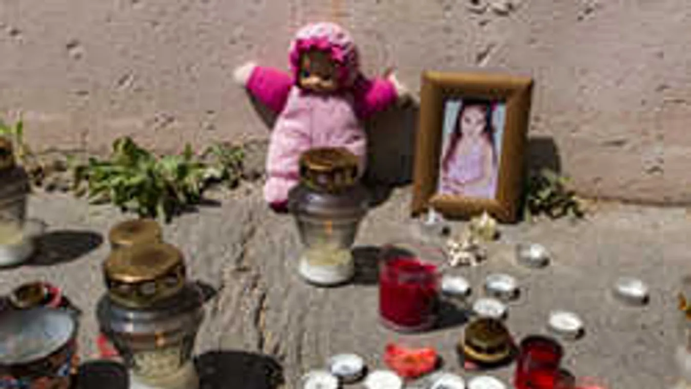 Kiderült, hogyan karácsonyoztak a negyedikről kizuhant Panni szülei