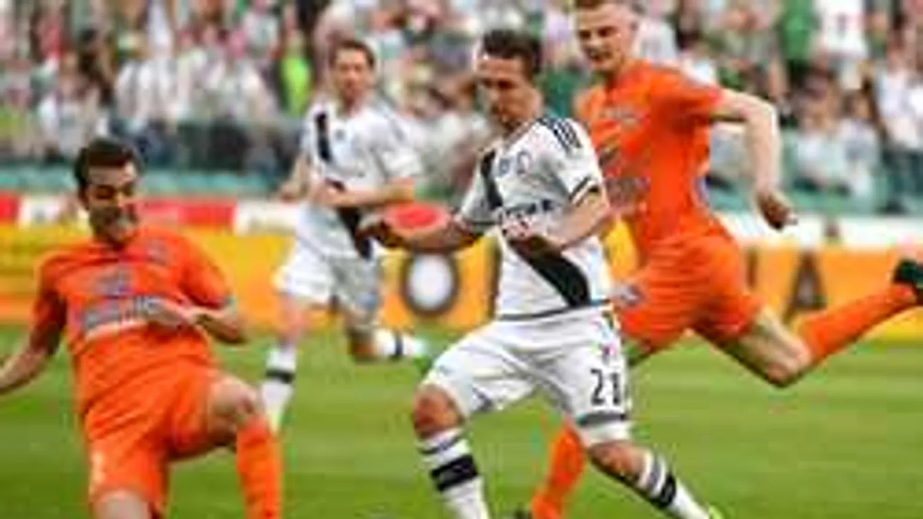 Eldőlt, távozik külföldi klubjától a magyar válogatott focista