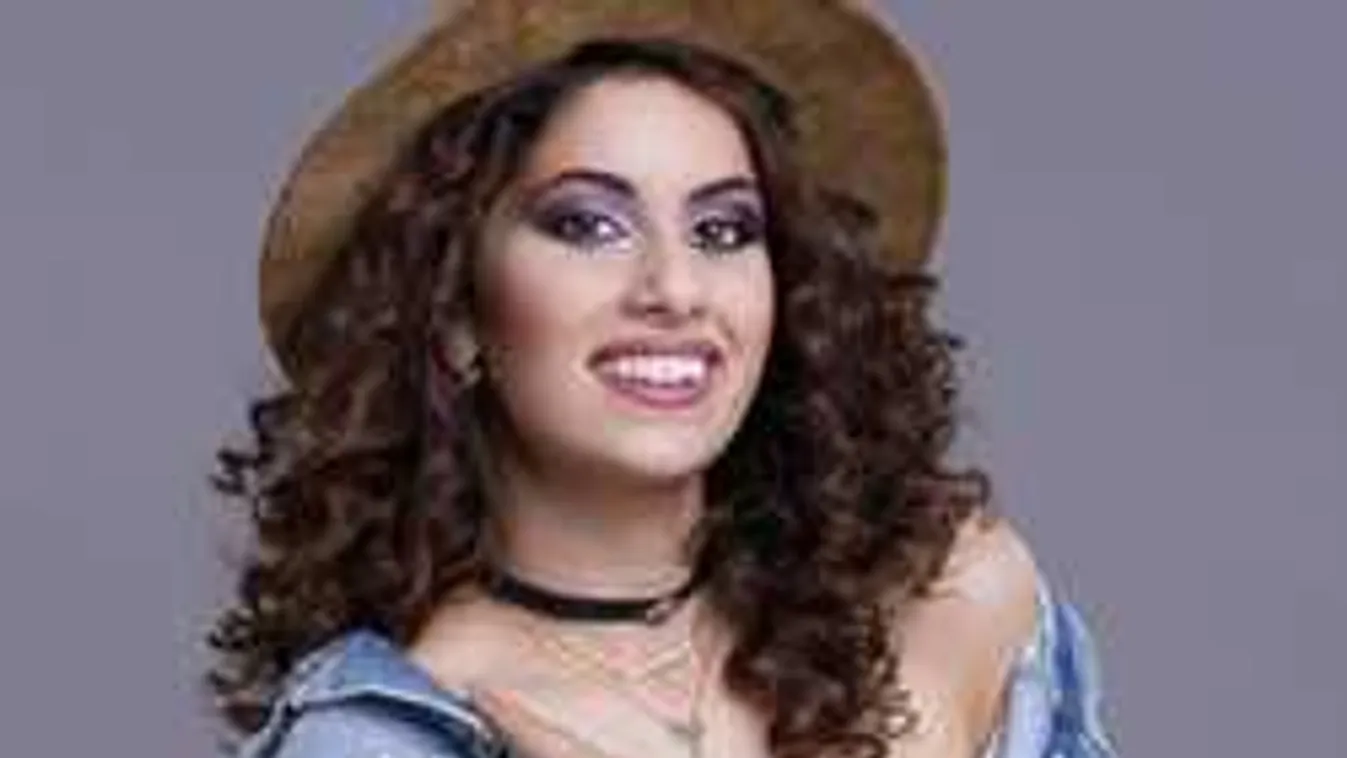 A húgának nézik Radics Gigi anyukáját! Végre megmutatta!