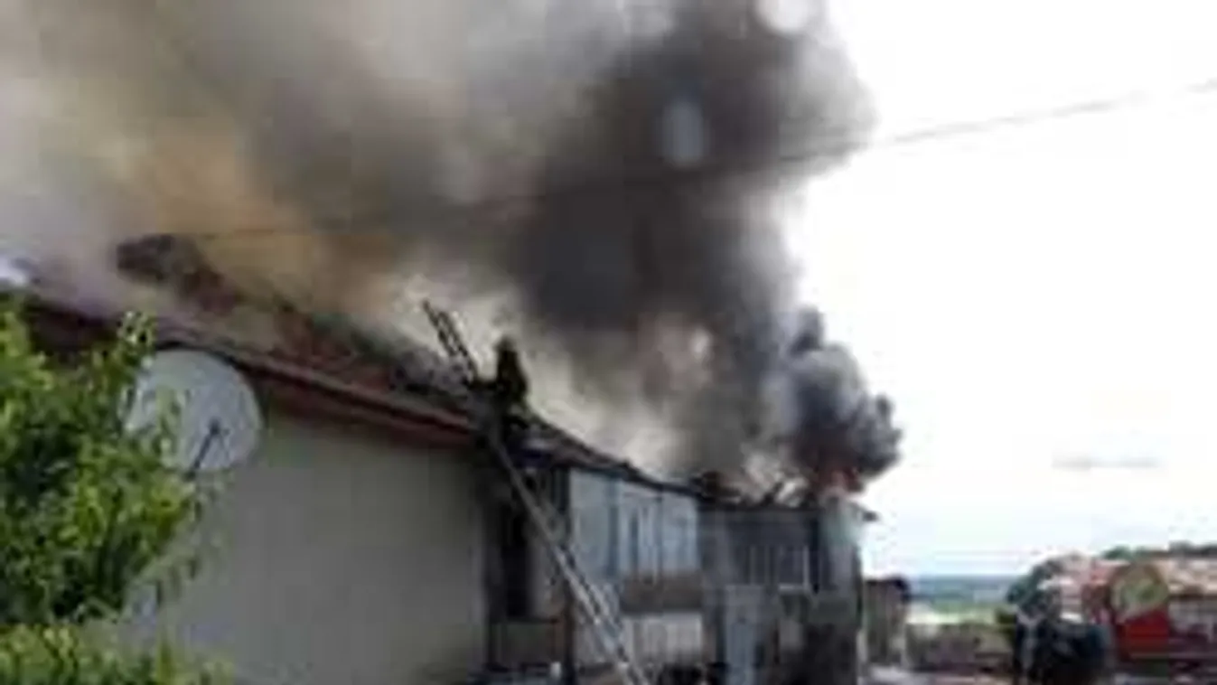 Három házat is magára gyújtott véletlenül, de az utolsót nem élte túl