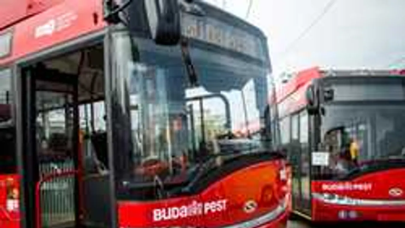 Négytagú bandára vadásznak a rendőrök Budapesten - videóval