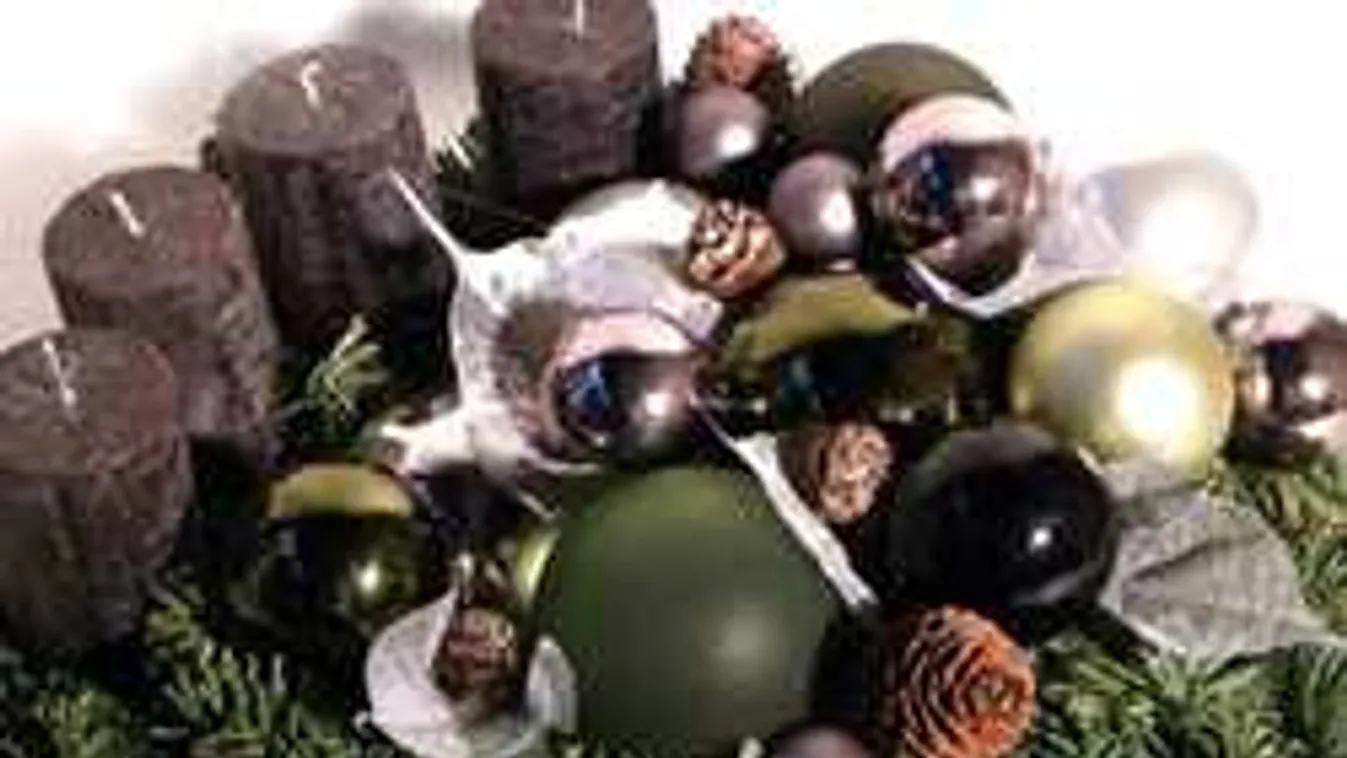 Leesik az ember álla: ennyiért árulják az adventi koszorút