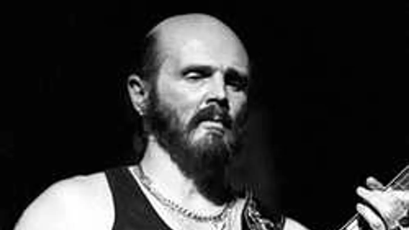 Vérlázító dolog történt Som Lajos ravatalánál, ki képes ilyesmire?