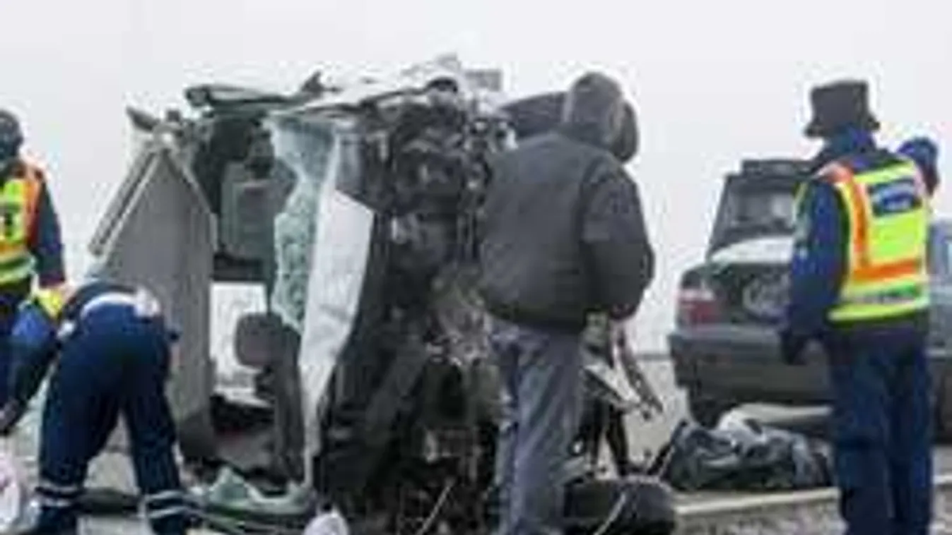 Drámai fotók érkeztek a reggeli halálos balesetről