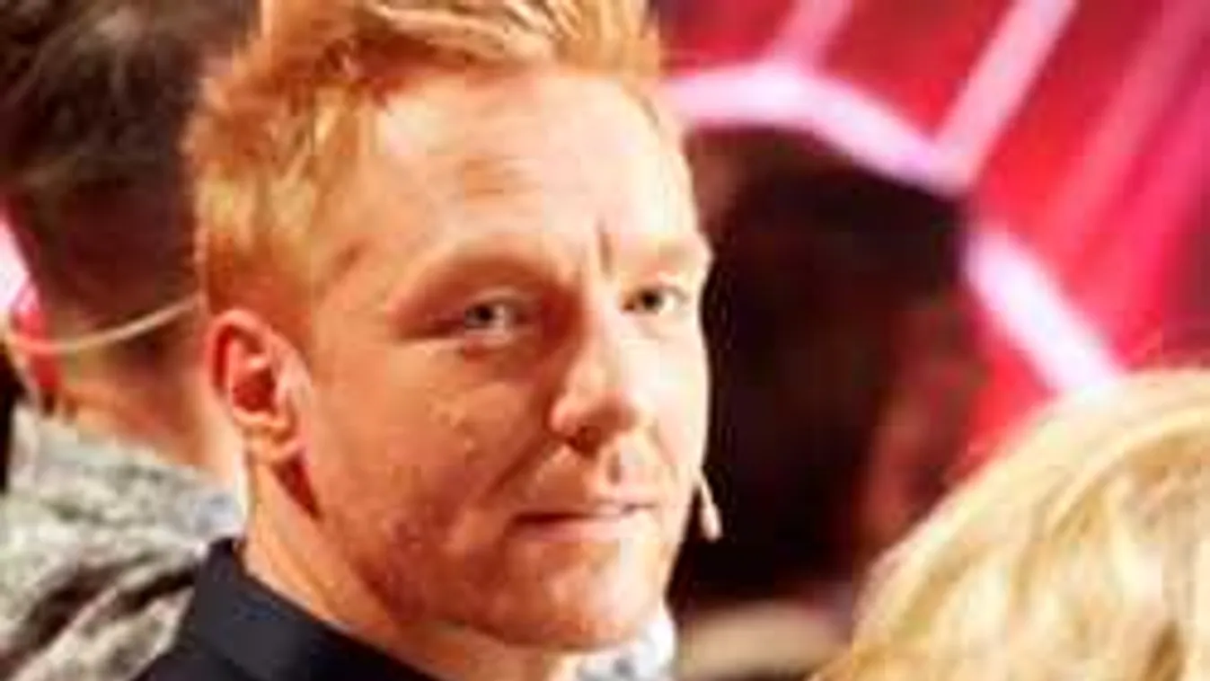 Vele tölti az ünnepeket Bereczki Zoli!