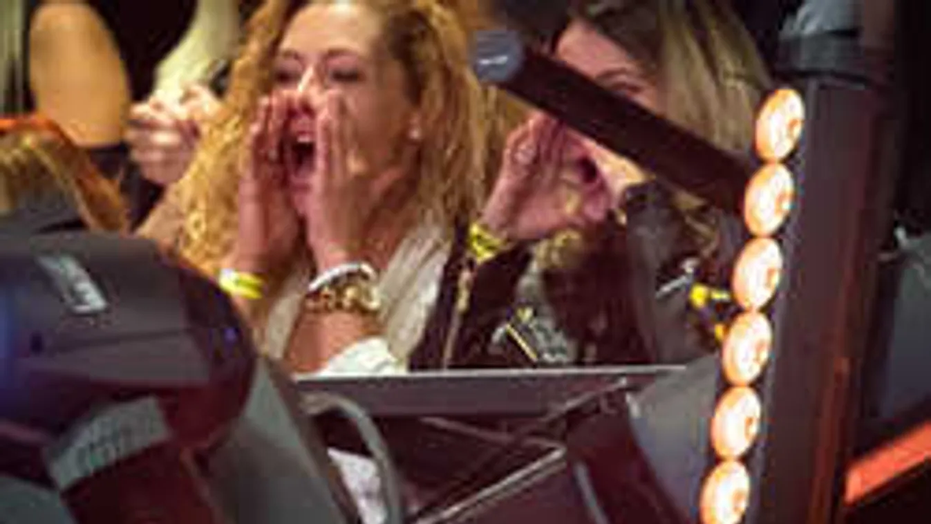 Világgá kürtölte boldogságát Hujber felesége, ezt a férfit szereti