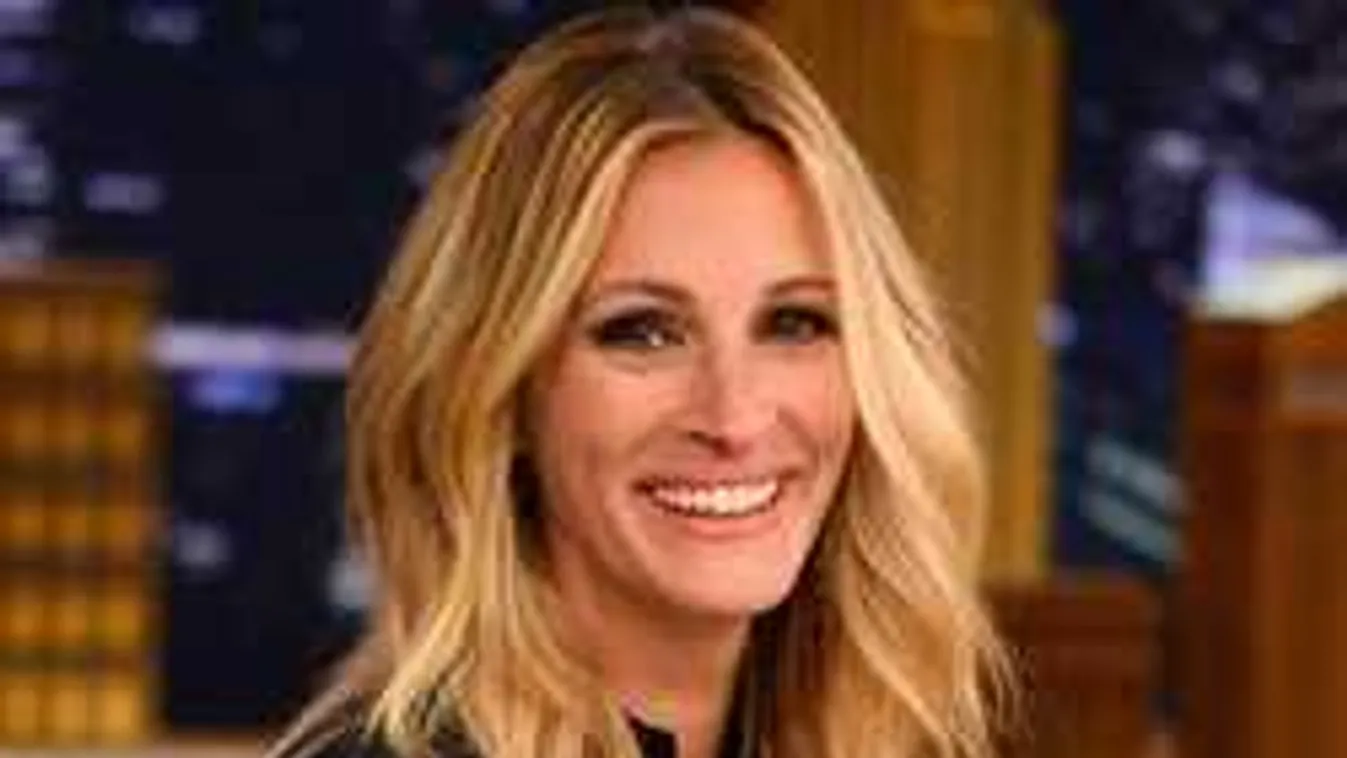 Háborognak a rajongók Julia Roberts új haja miatt!