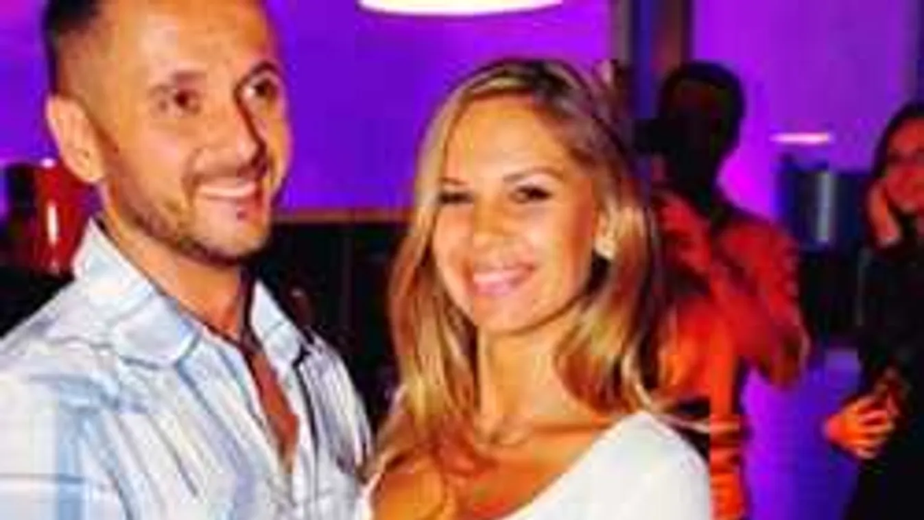 Tündéri családi fotót posztoltak Majkáék!