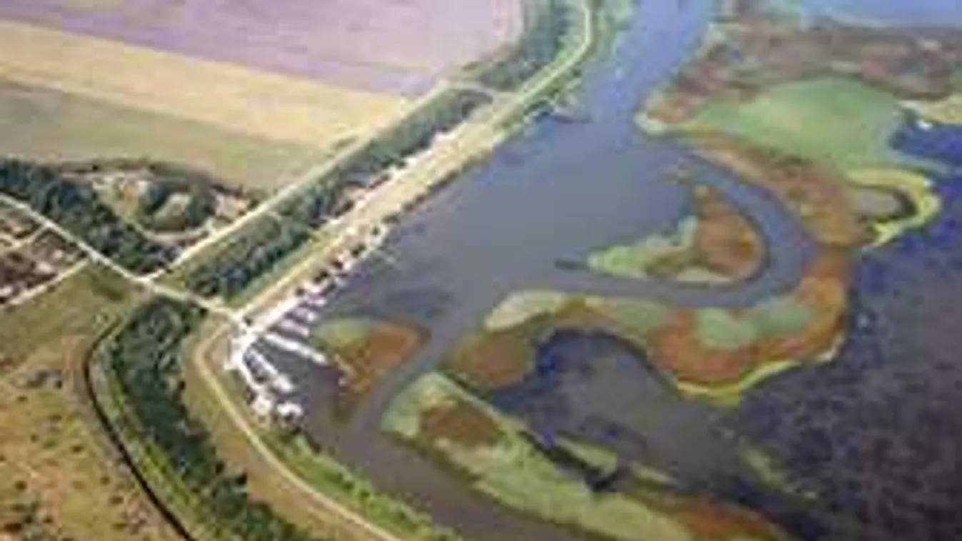 Folyót, patakokat és csatornát is átível majd az új út