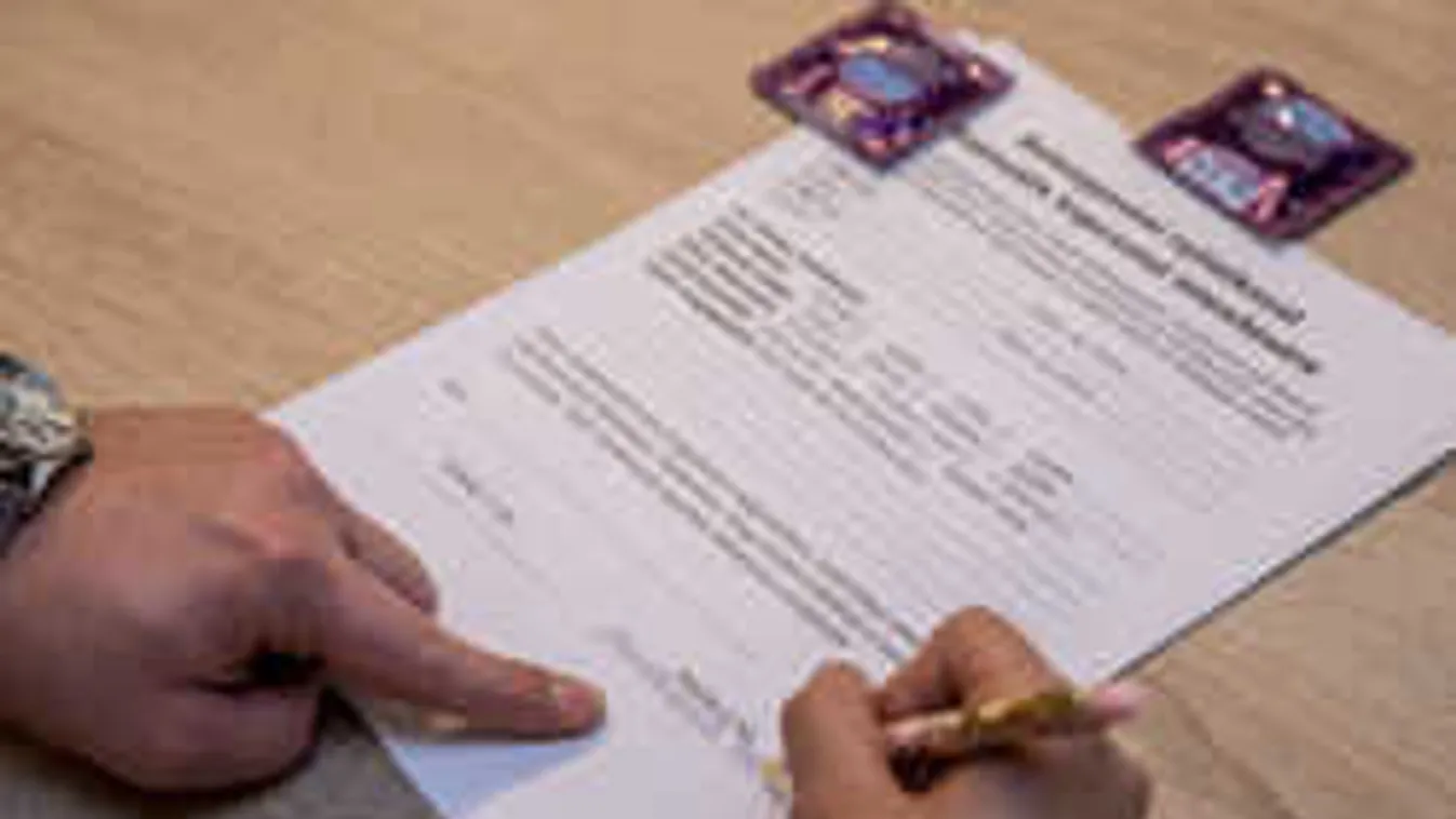 Teljes agyrém: Svédországban már a szexhez is szerződést kell kötni